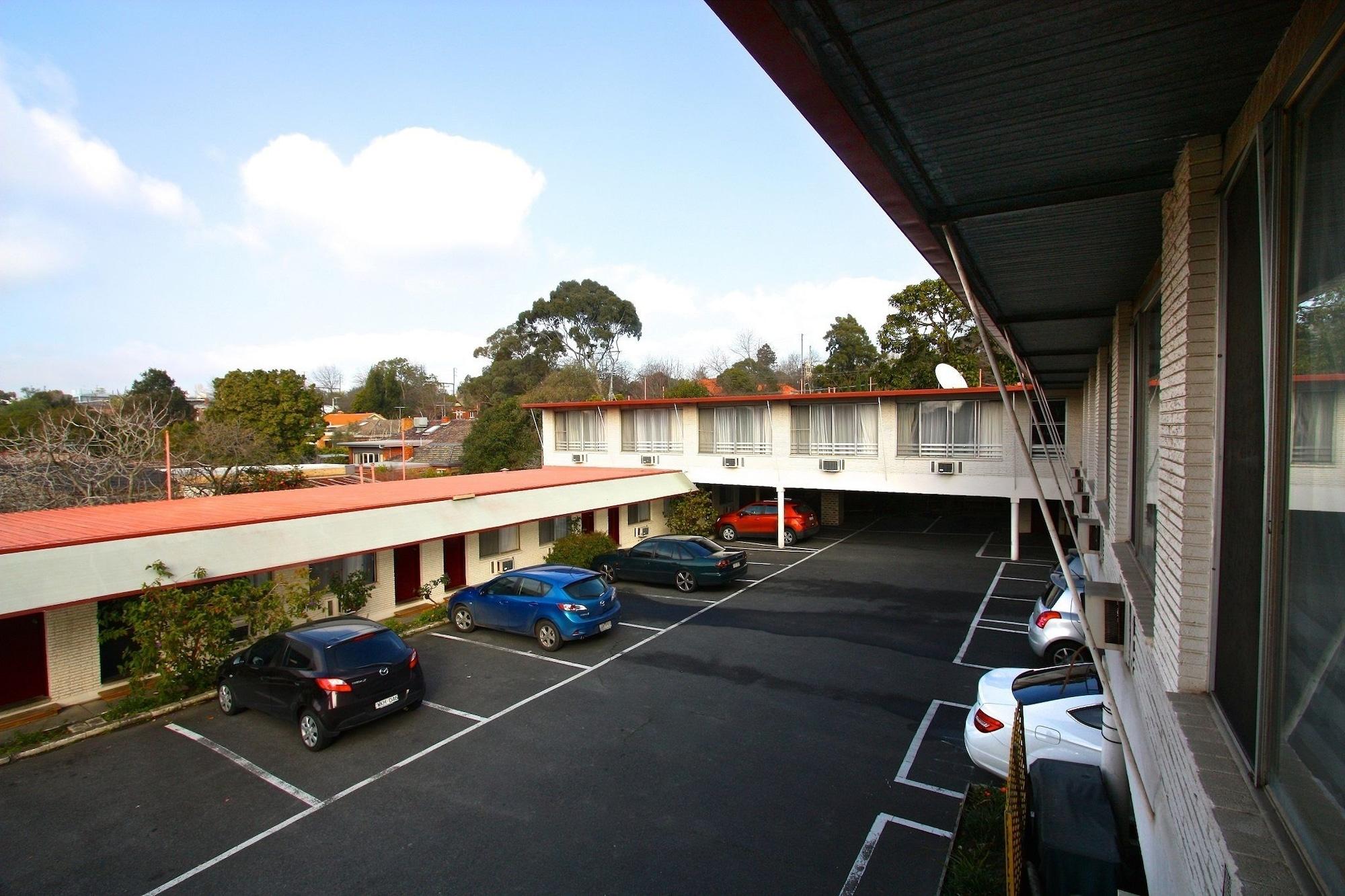 Motel Maroondah Box Hill Eksteriør bilde